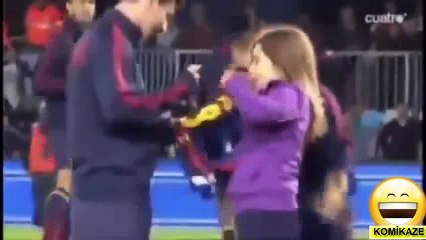 Sahaya Giren Seyirciler  Futbolda Komik Anlar