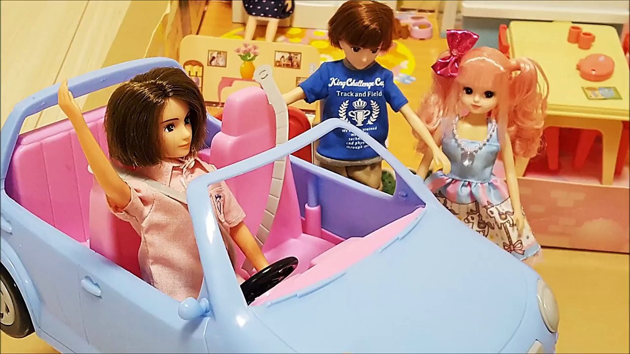 リカちゃんボーイフレンド はるとくんとデート！ パパに見つからないように抜け出せ！ ❤ 人気ごっこ 遊び トイキッズ 子供向け おもちゃアニメ キッズ Toy and baby doll (1)