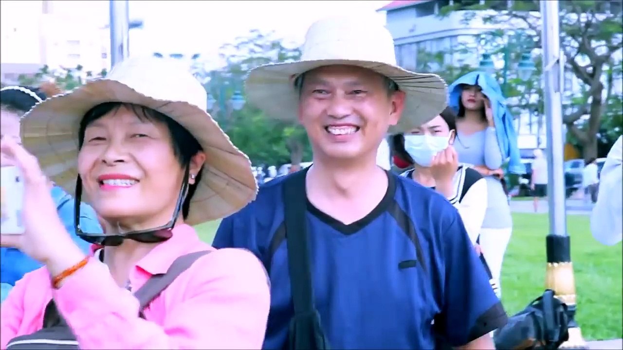 ស្រុកខ្ញុំគេរាំតែអញ្ចឹង { Full MV } សេរីមន្ត   Sereymun