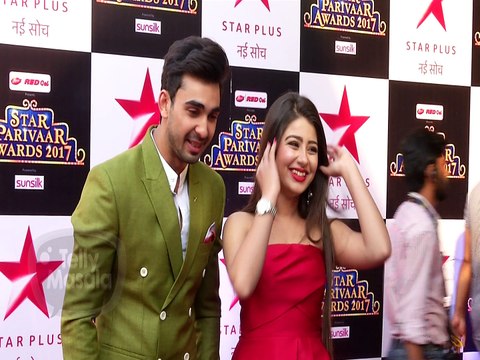 Adi And Ruhi's Fun On The Red Carpet Ye Hai Mohabbatein Star Parivaar Awards 2017