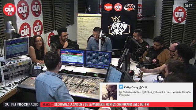 La radio OUI FM en direct vidéo /// La radio s'écoute aussi avec les yeux (2959)