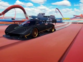 Forza: Quadruple Barrel Roll. Nailed it.