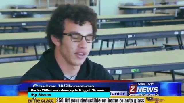 United Airlines Gets ROASTED After Inviting NUGGETS GUY For Free Flight - What's Trending Now!