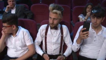 2017 Yılının Erkek Saç Modeli: "Önleri Uzun ve Kabarık"