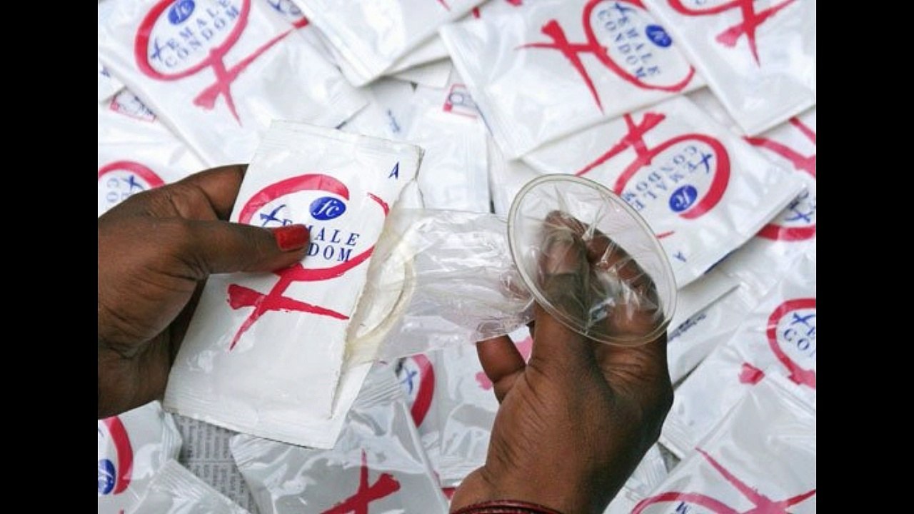 FEMALE CONDOM