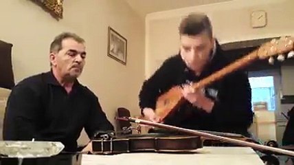 OD BOGATOG VEČERE NE TRAŽI _n