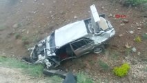 Sivas Otomobil 90 Metre Uçuruma Yuvarlandı: 1 Ölü, 1 Yaralı