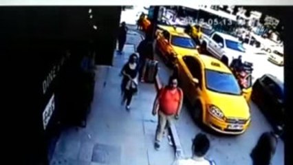 Taksim'de Yorgun Mermi Dehşeti Kamerada