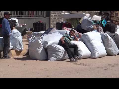 10th Rebel Convoy Leaves al-Waer Neighborhood Under Evacuation Deal