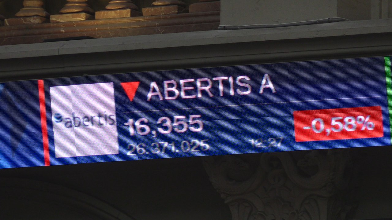 El Ibex 35 mantiene los 10.900 puntos al mediodía pese al lastre del Popular