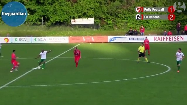 Magnifique but contre son camp en retourné acrobatique