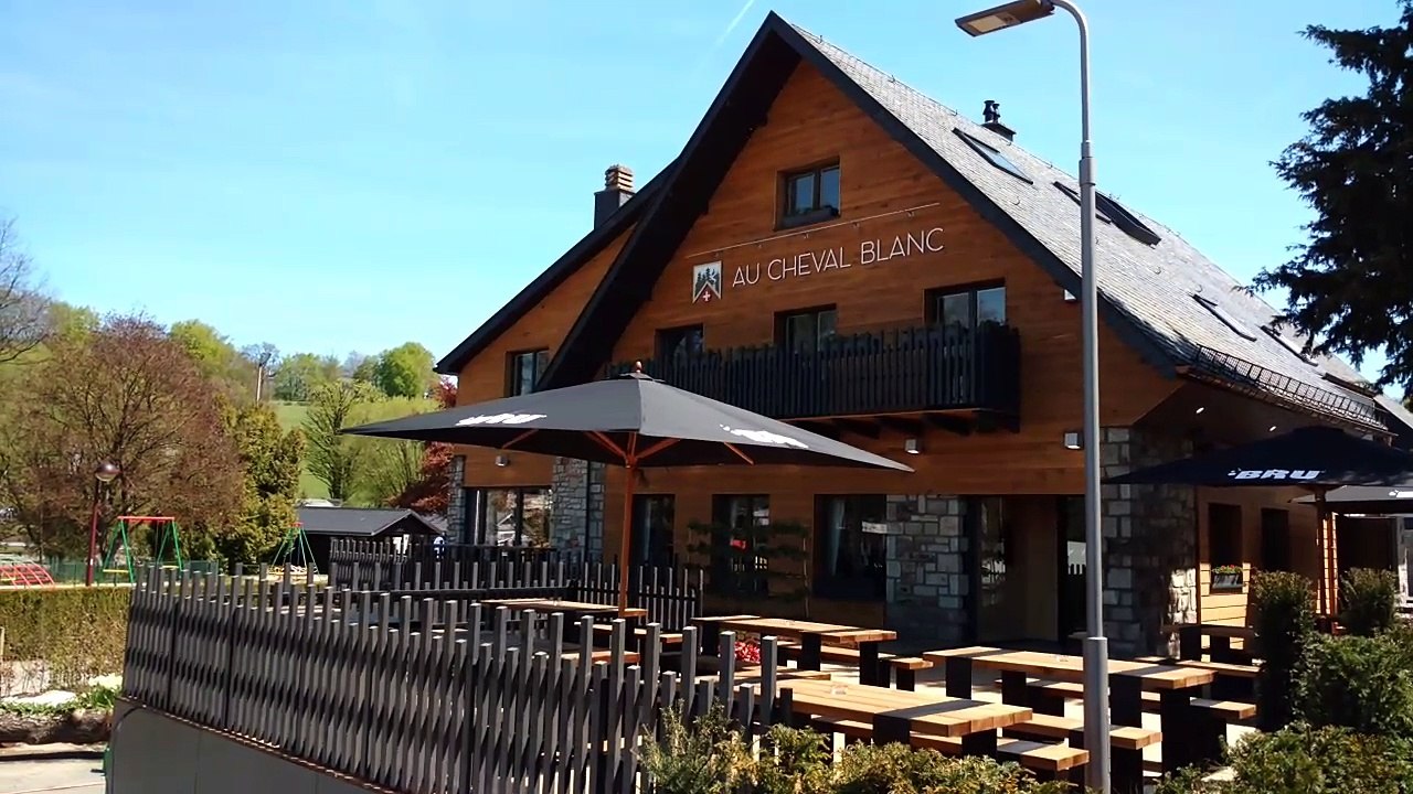 Au Cheval Blanc: nouveau restaurant à Waimes