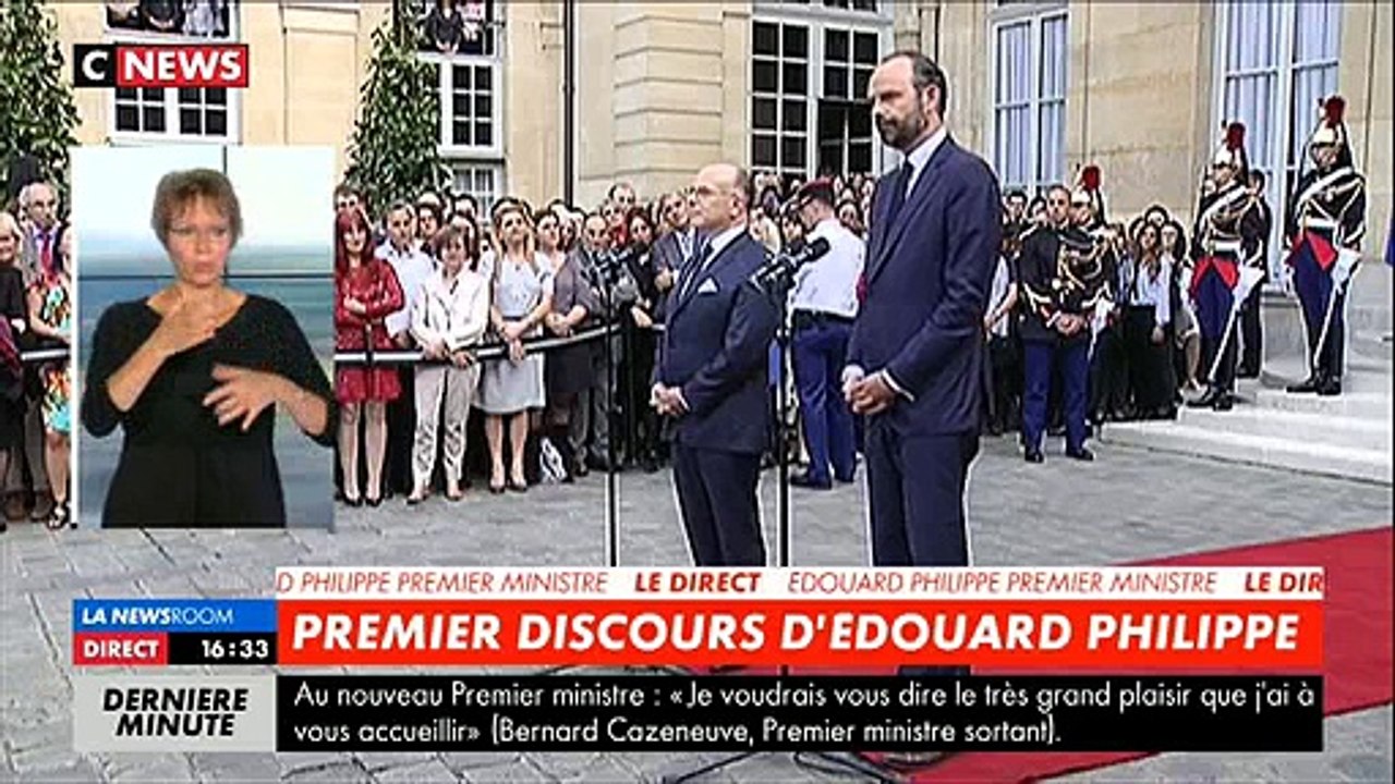 Regardez le discours du nouveau Premier ministre Edouard Philippe lors de la passation de pouvoir avec Bernard Cazeneuve