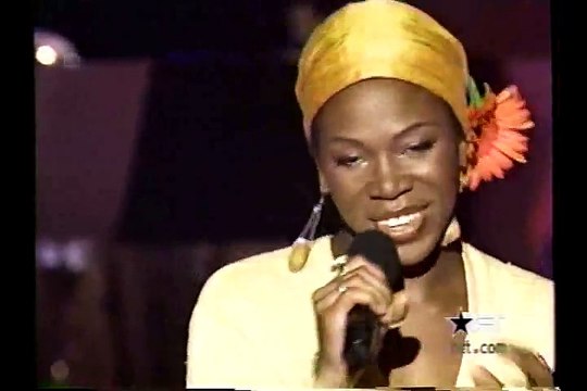India.Arie - If Only You Knew - Live BET Walk of Fame Patti LaBelle - 2001