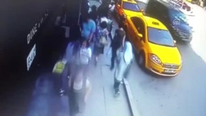 Başına Mermi Isabet Eden Turistin Tedavisi Sürüyor - Yaralanma Anı Güvenlik Kamerasına Yansıdı -...