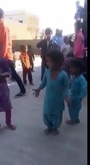 Desi kid funny dance whatapp vedio amazing viral post