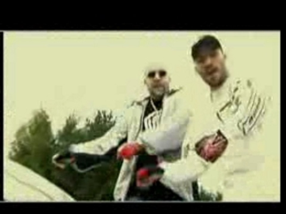 Kolumbietza i M'Glata-Voin Ot Zapad