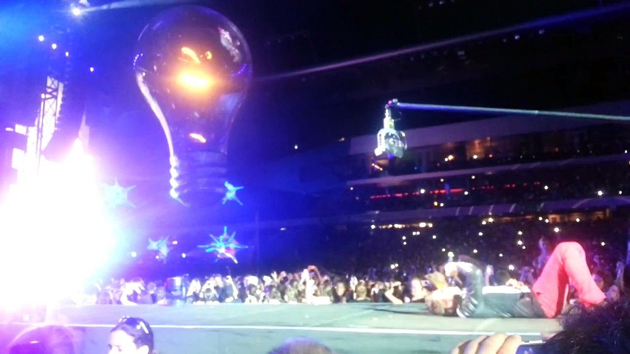 Muse - Blackout - Bern Stade de Suisse - 06/15/2013