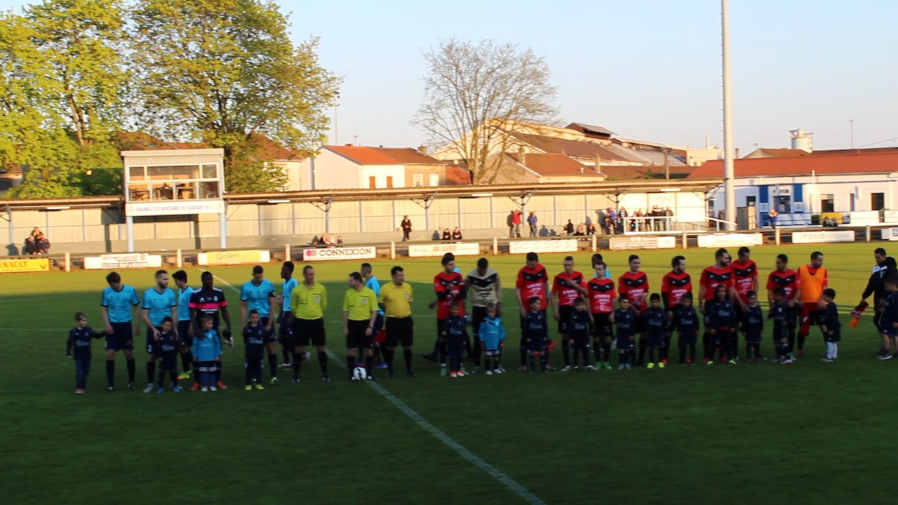 L'entrée des joueurs a Blenod, toujours un moment trés sympa pour tous