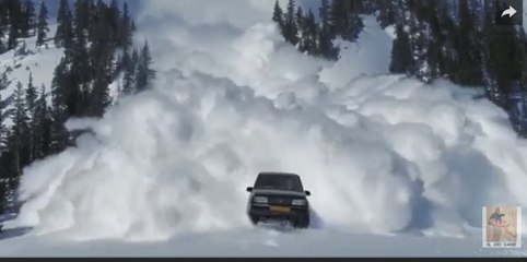 Artista di effetti visivi crea un video per vendere la sua vecchia Suzuki Vitara 96'