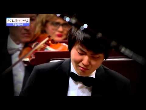 조성진, 한국인 최초 '쇼팽 콩쿠르' 우승 [광화문의 아침] 96회 20151023