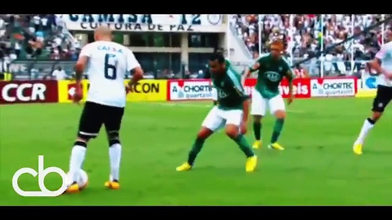 Top Football Tips,skills And Tricks By Legendds