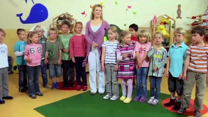 Der Apfelbaum - Singen, Tanzen und Bew