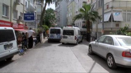 Sabah Uyanan Koca Mutfakta Eşinin Cesediyle Karşılaştı