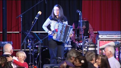 Dimanche 23 Décembre 2018 Extrait du thé dansant ST PRIEST