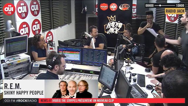 La radio OUI FM en direct vidéo /// La radio s'écoute aussi avec les yeux (2973)