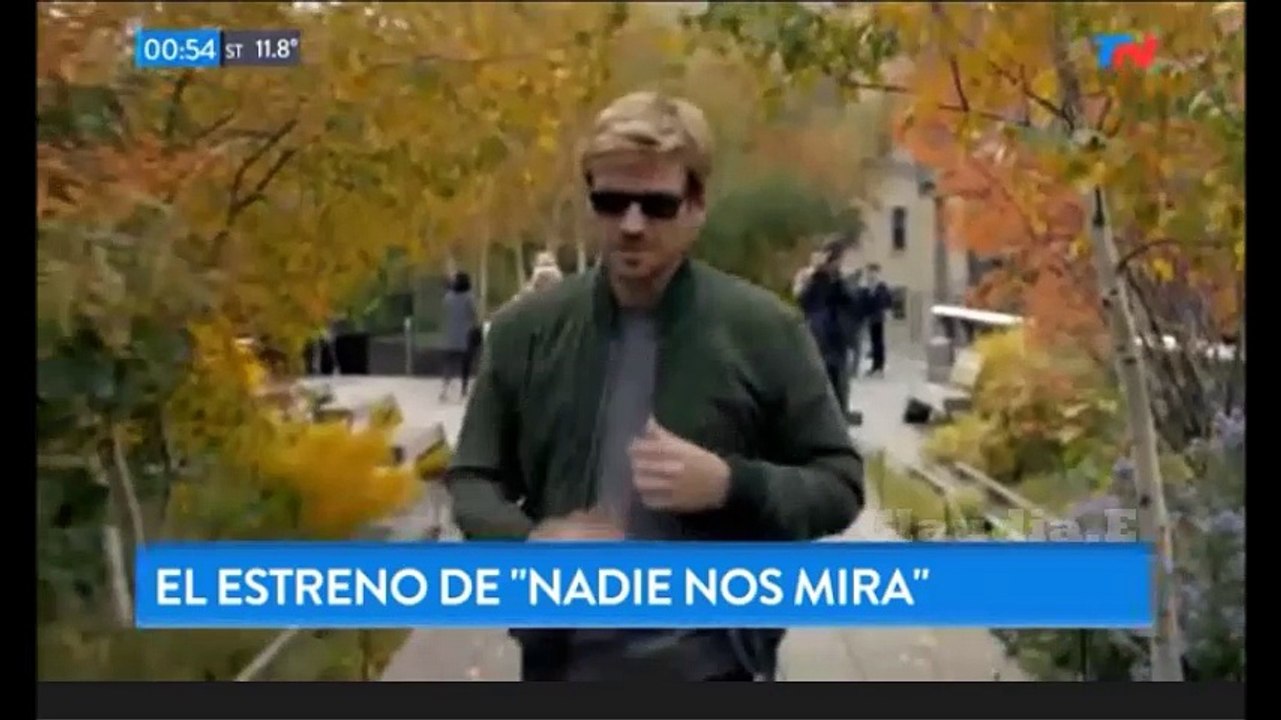 Cine Estreno de "Nadie nos mira" Elena Roger, Marco Antonio Caponi y Guillermo Pfening