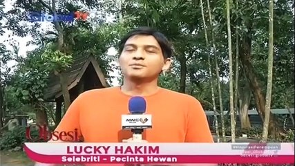 Keseruan Lucky Hakim Jinakan Komodo