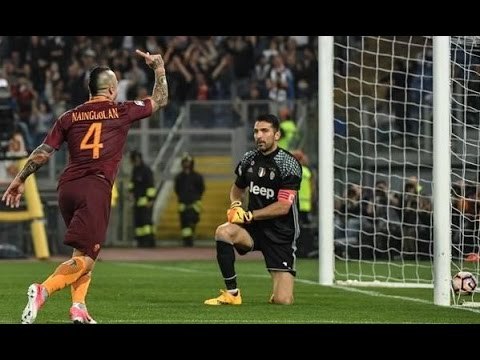 Napoli - Dopo Roma-Juve i tifosi azzurri credono ancora nel secondo posto (15.05.17)
