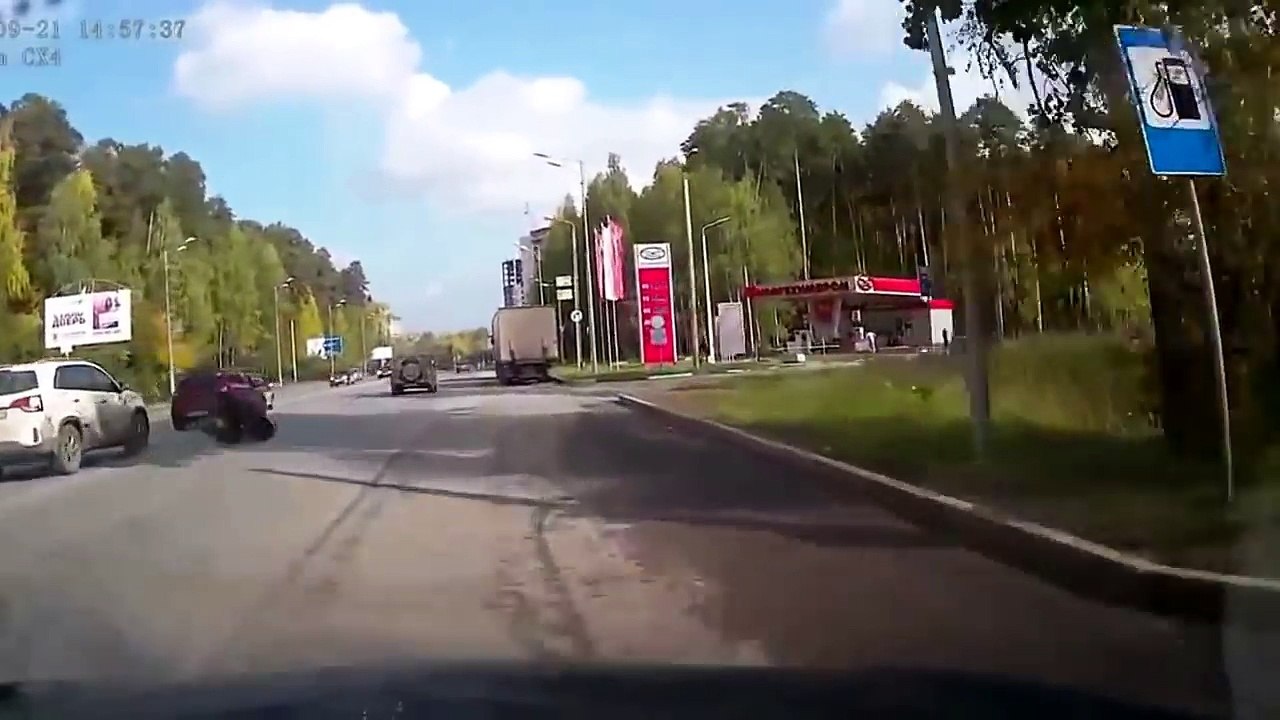 top crashes of cars and trucks - trucks and car wrecks - epic top crashes by trucks, cars -  crash