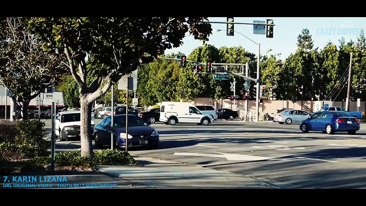 CAR CRASHES USA COMPILATION EPISODE 16. BAD DRIVERS AND ROAD RAGE