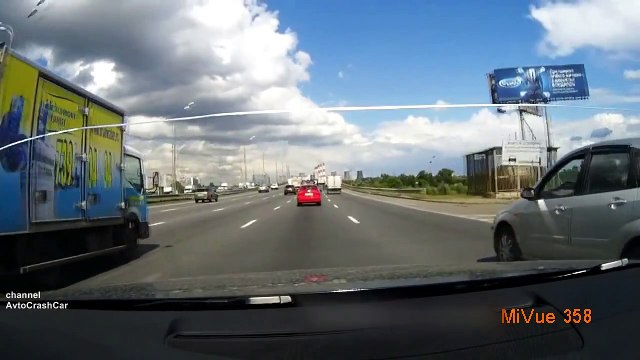 Objects flying into windshields _ Car crash compilation