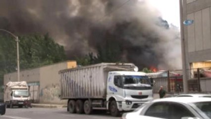 Hurdalık Alanda Çıkan Yangın Paniğe Neden Oldu