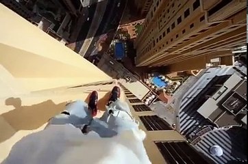 most daring people in the world| who can take any risk to perform their stunt