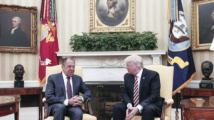 Trump dice que tiene derecho a compartir información con Rusia