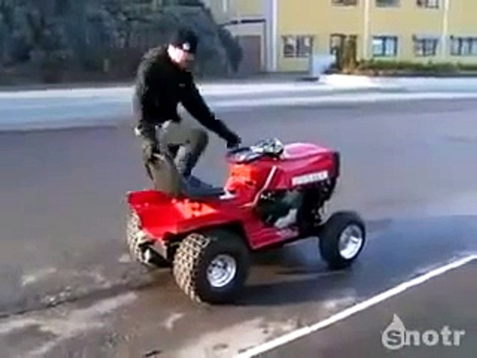 R6 engine in a lawn mower!