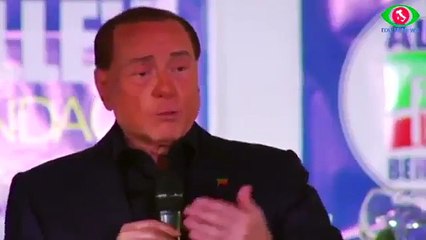 Silvio Berlusconi dérape en parlant de Brigitte Macron : "une belle maman qui a pris sous son aile" Emmanuel Macron