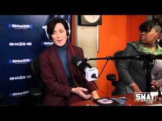 Matrix Star Carrie Anne Moss on Playing a Lesbian on New Netflix Series "Jessica Jones"