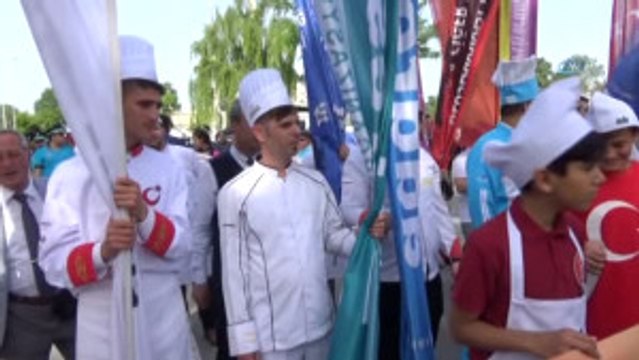Edirne'de Bando ve Tava Ciğer Festivali Başladı
