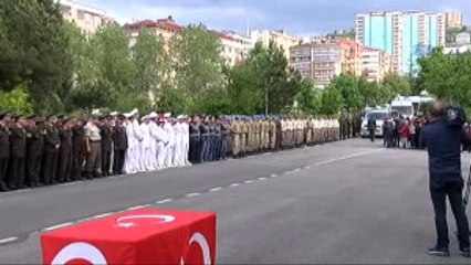 Şehidin Babası: "Bir Osmangazi Ölür, Bin Tane Osmangazi Dirilir. Hainler Bu Ülkeyi Alt...