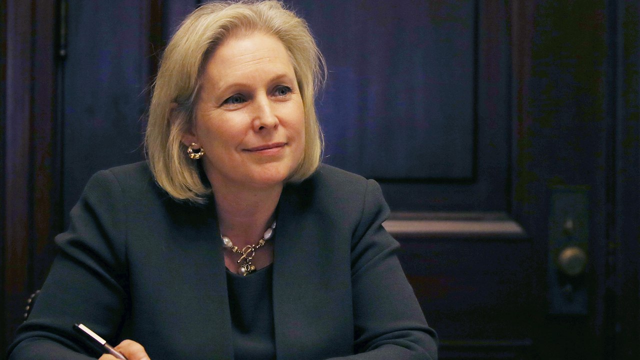 Sen. Gillibrand: No vote on new FBI Director until special prosecutor named