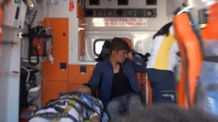 Öğrenci Servisi Kaza Yaptı: 13 Yaralı