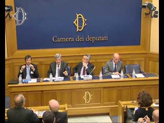 Télécharger la video: Roma - Conferenza stampa di Mario Catania (16.05.17)