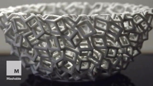 These animated sculptures are freakishly hypnotizing