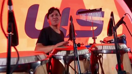 Wesley Safadão  toma sua gostosa