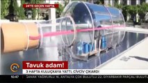 Civciv Çıkartmak İçin Kuluçkaya Yatan Adam